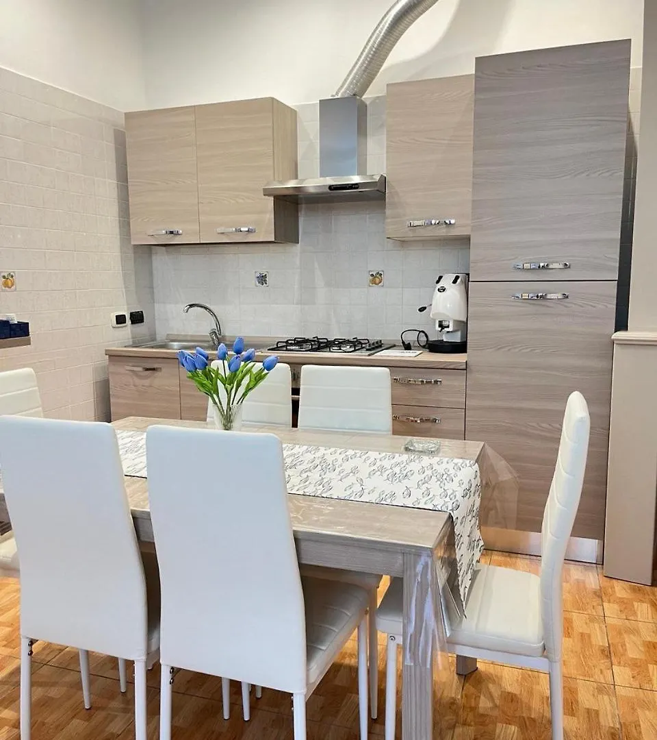Acquamarina Home 那不勒斯 度假居